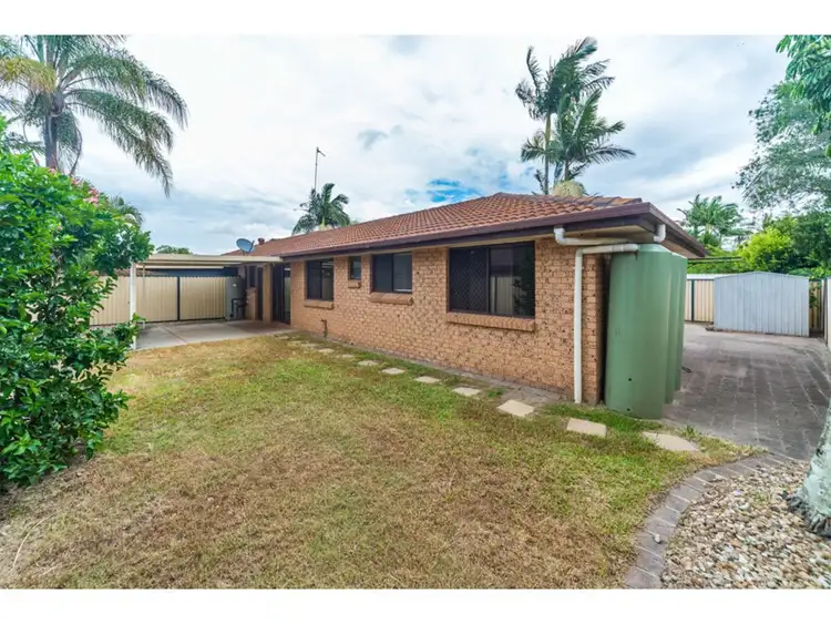 Third view of Homely semi-detached listing, 2/7 Elm Court, Labrador QLD 4215