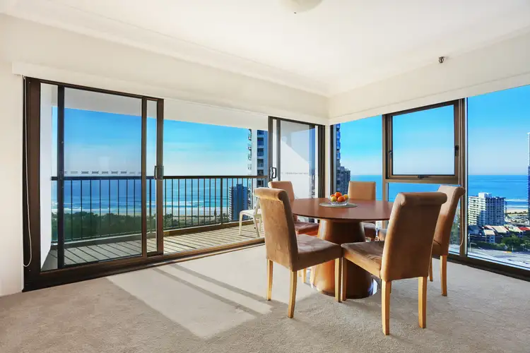 124/8 Admiralty Drive, Paradise Waters QLD 4217