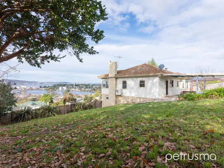 52 Ashbolt Crescent, Lutana TAS 7009
