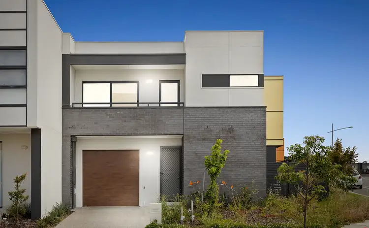 Main view of Homely townhouse listing, 2 Barool Street, Wollert VIC 3750