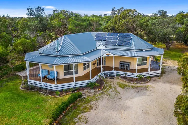 44 Golden Beach Drive, Golden Beach VIC 3851
