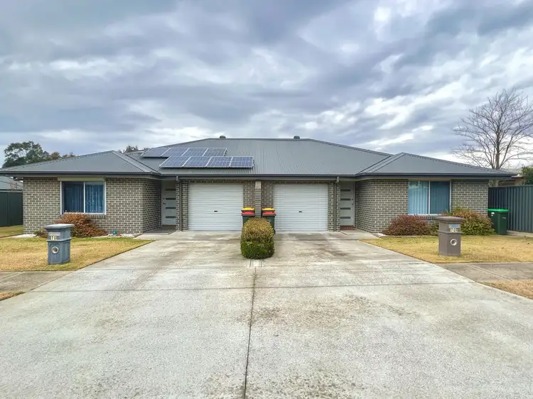 70a & 70b Hoskins Street, Goulburn NSW 2580