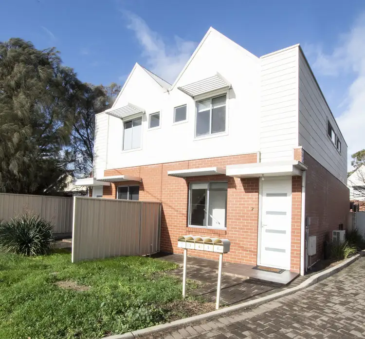 2/8 Kitto Crescent, Aldinga Beach SA 5173