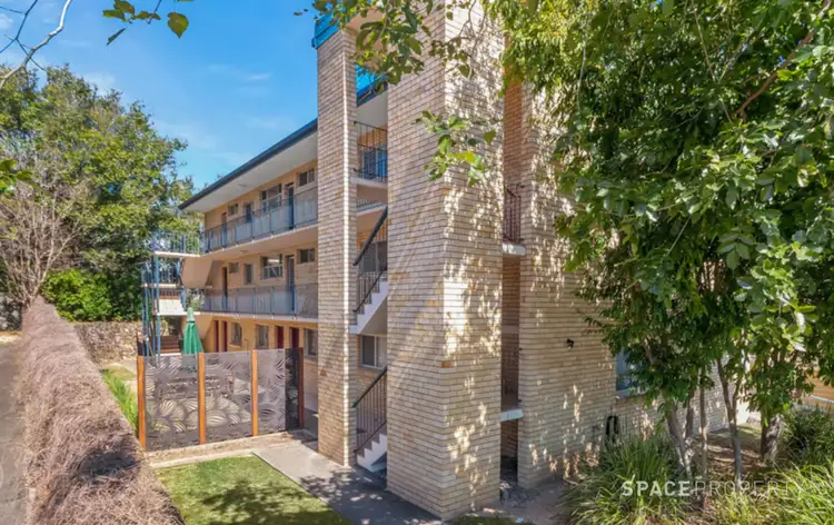 2/20 Hunter Street, Kelvin Grove QLD 4059