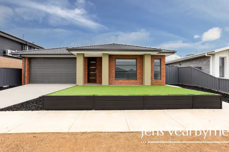 21 Armagh Street, Alfredton VIC 3350