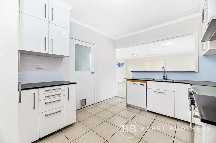 Fifth view of Homely house listing, 2 Ash Street, Doveton VIC 3177
