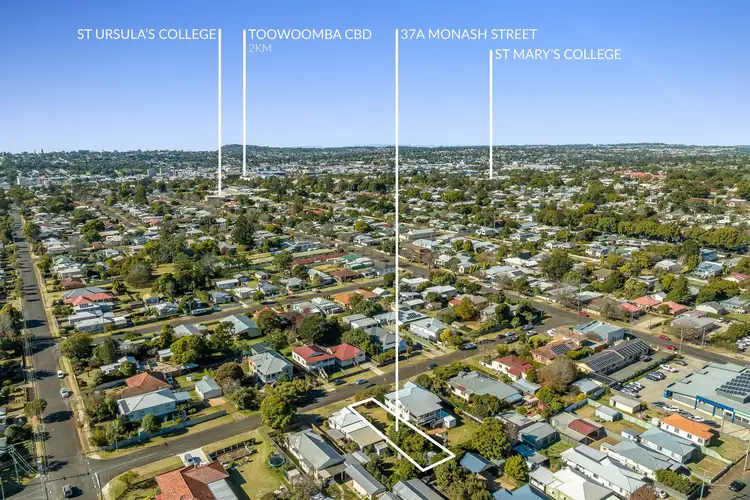 37A Monash Street