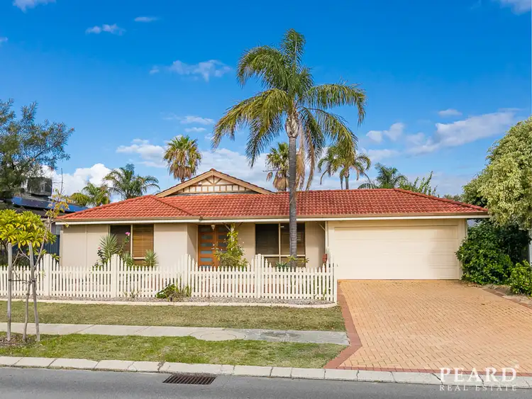72 Chichester Drive, Woodvale WA 6026