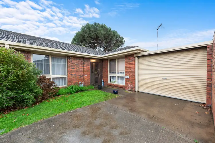 3/14-16 Mark Avenue, Sale VIC 3850