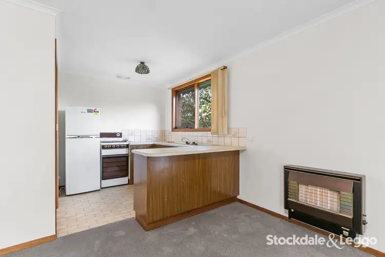 Fifth view of Homely house listing, 4/9 Elgin Street, Morwell VIC 3840