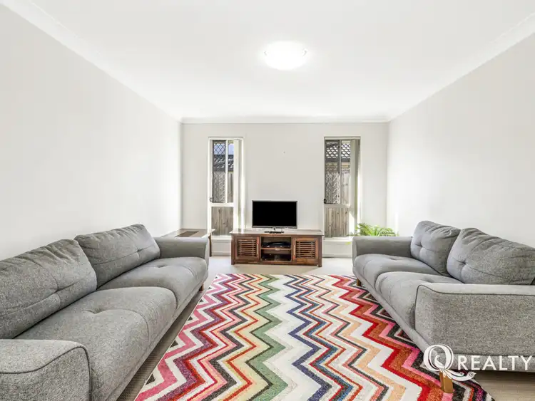 Second view of Homely house listing, 5 Oasis Court, Marsden QLD 4132