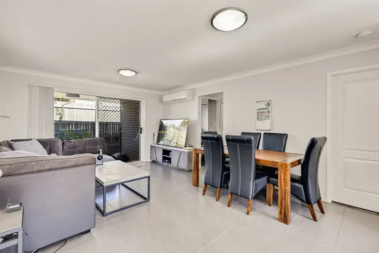 Fourth view of Homely block of units listing, 227 Greenwattle Street, Cranley QLD 4350