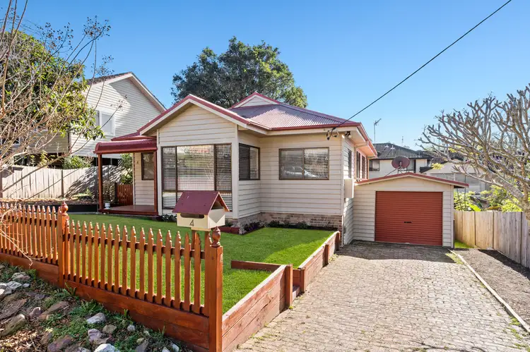 4 Range Road, North Gosford NSW 2250