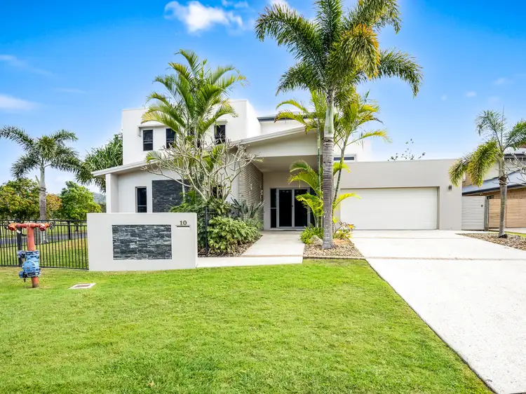 10 Pebble Beach Drive, Windaroo QLD 4207