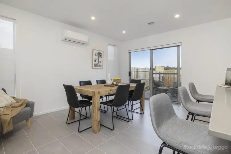 Fifth view of Homely unit listing, 2/2 Stockhaven Circuit, Langwarrin VIC 3910