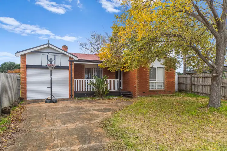 11 Stradbrook Court, Carrum Downs VIC 3201