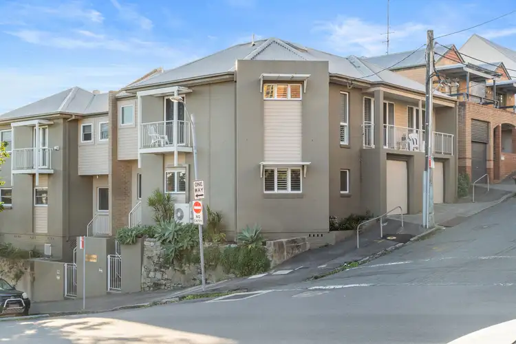 1/118 Tyrrell Street, The Hill NSW 2300