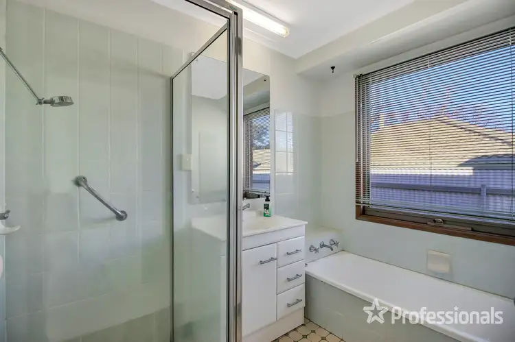 Seventh view of Homely house listing, 8 Spokes Street, Kooringal NSW 2650