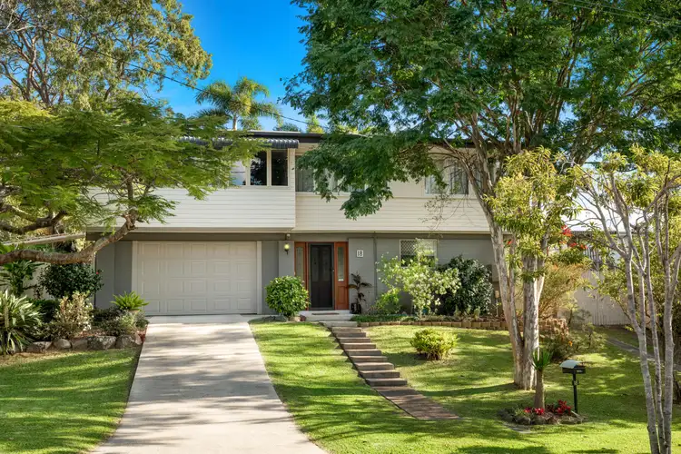 18 Heston Street, Stafford Heights QLD 4053