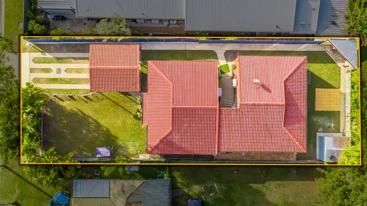 Second view of Homely semi-detached listing, 9 Seaview Parade, Deception Bay QLD 4508