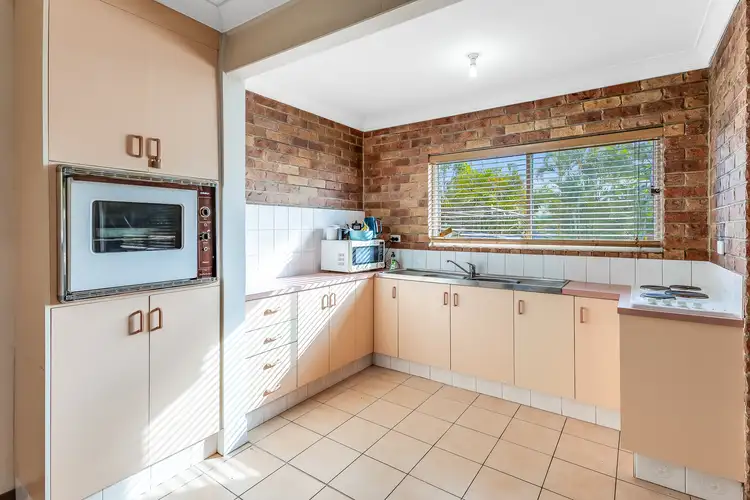 Sixth view of Homely semi-detached listing, 9 Seaview Parade, Deception Bay QLD 4508