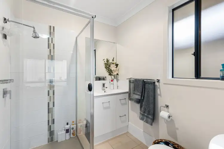 Fifth view of Homely unit listing, 2/3 Minnett Street, Glenvale QLD 4350