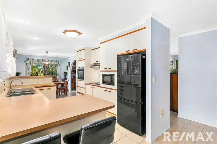 Sixth view of Homely house listing, 27 Hanover Drive, Urraween QLD 4655