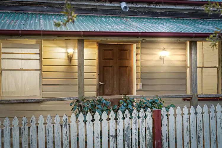 5 Raff Street, North Toowoomba QLD 4350