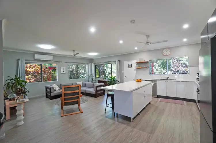 13 Wilson Street, Mareeba QLD 4880