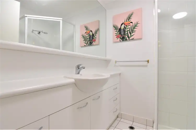 Sixth view of Homely apartment listing, 418/585 La Trobe Street, Melbourne VIC 3000