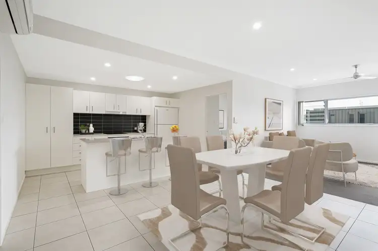 33 Tinnabar Terrace, Maroochydore QLD 4558