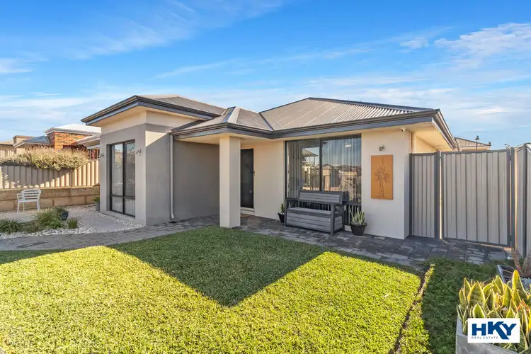 9 Bushside Drive, Aveley WA 6069