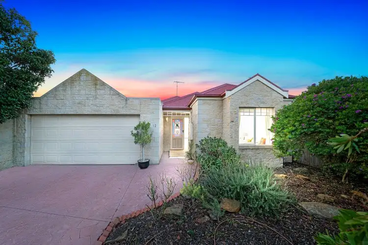 12 Gillean Place, Lara VIC 3212
