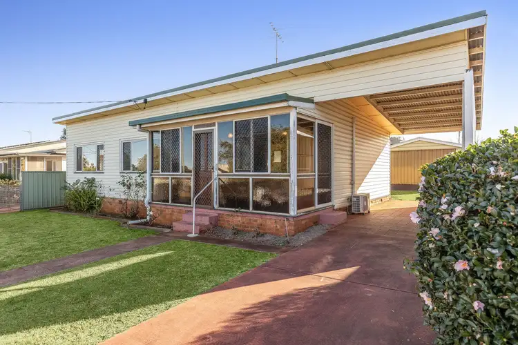 31 Boyd Street, Wilsonton QLD 4350
