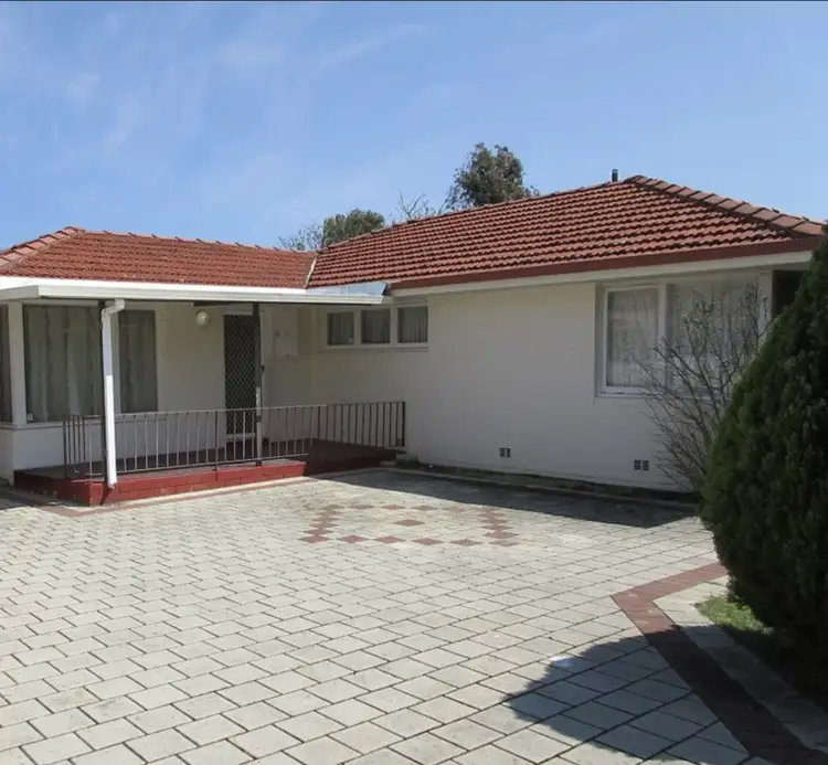 5 Pannell Way, Girrawheen WA 6064