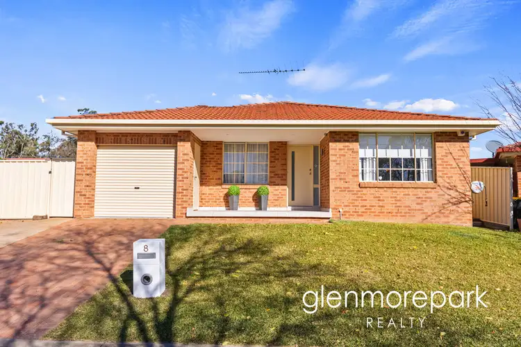 8 Becke Court, Glenmore Park NSW 2745