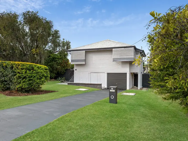 18 Crown Street, Silkstone QLD 4304