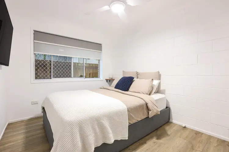 Fourth view of Homely apartment listing, 3/26 Cronin Avenue, Main Beach QLD 4217