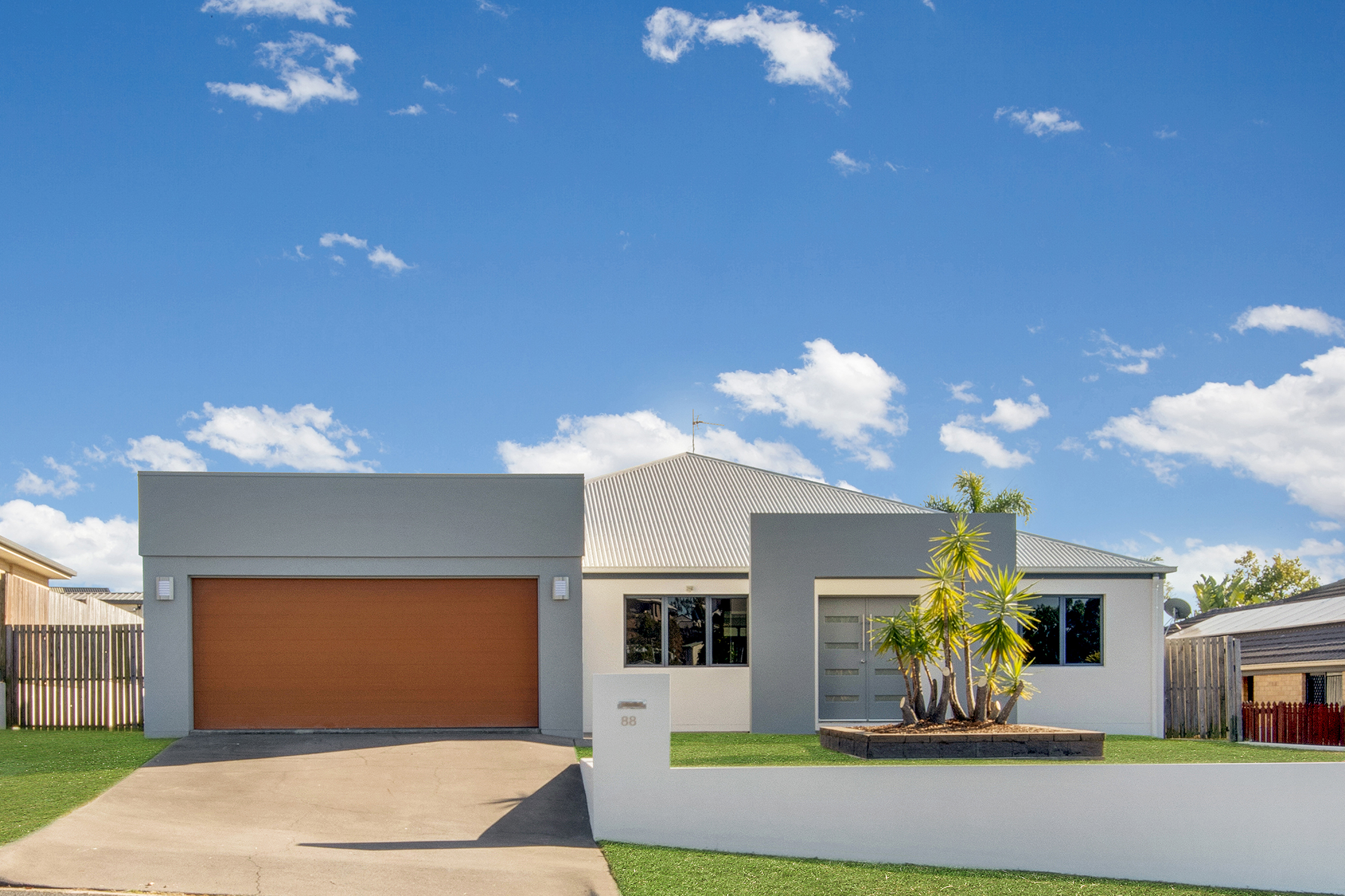 88 Emmadale Drive, New Auckland QLD 4680