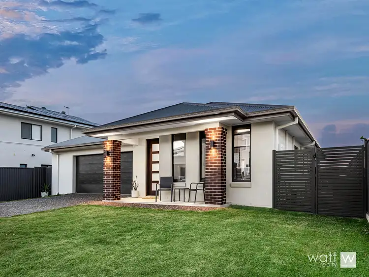 19 Executive Way, Bridgeman Downs QLD 4035