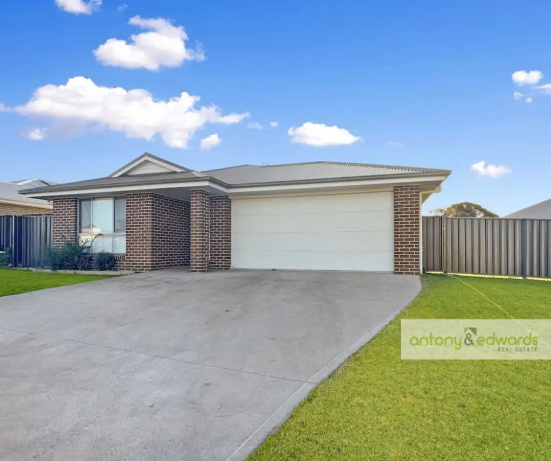 Main view of Homely house listing, 27 Madeleine Drive, Goulburn NSW 2580