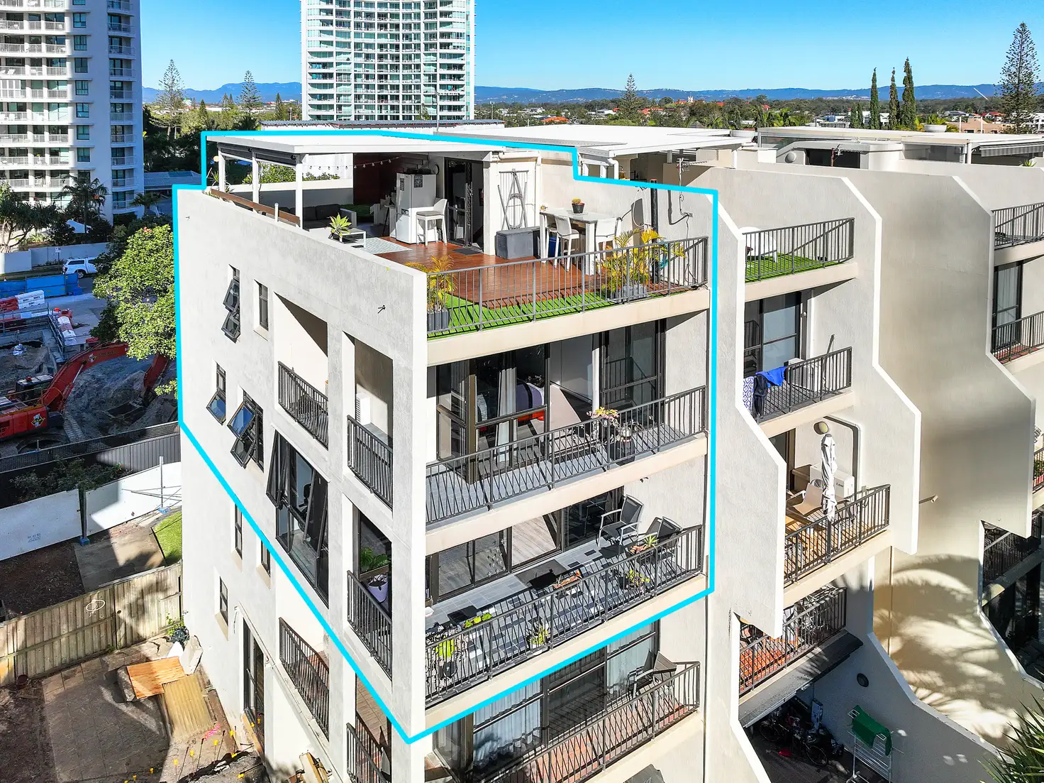 Main view of Homely unit listing, 9/28 Woodroffe Avenue, Main Beach QLD 4217