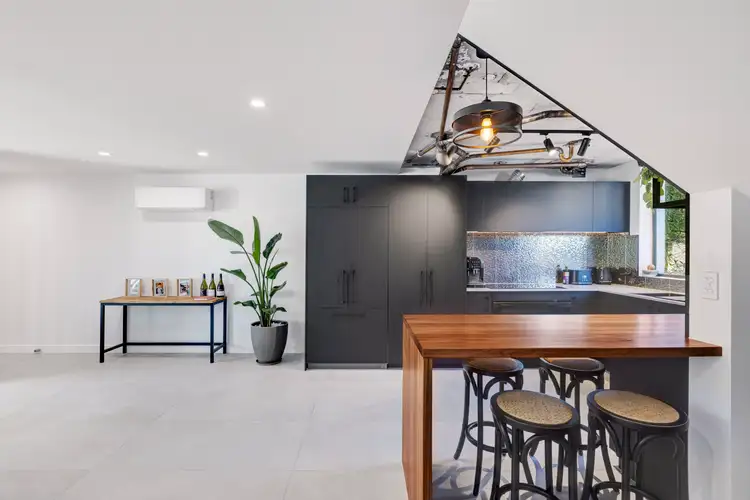 37/24 Hamilton Avenue, Surfers Paradise QLD 4217