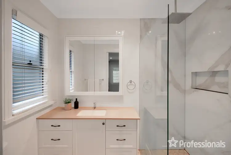 Fourth view of Homely house listing, 17 Sullivan Avenue, Wagga Wagga NSW 2650