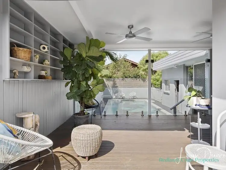 9 Albert Street, Victoria Point QLD 4165