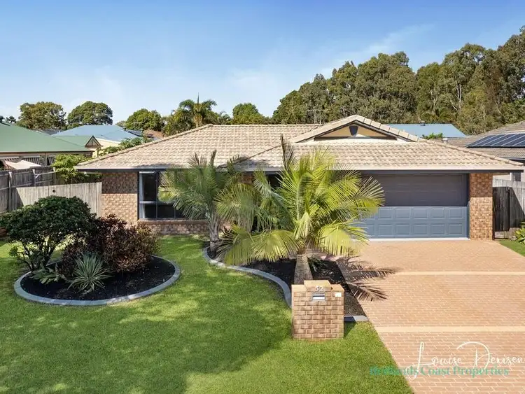 52 Seaholly Crescent, Victoria Point QLD 4165