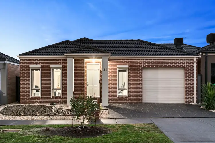 21 Lewisham Place, Craigieburn VIC 3064