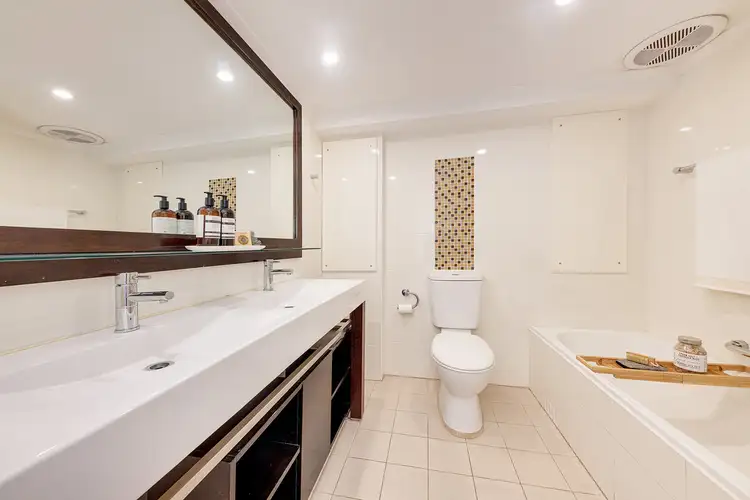 Fourth view of Homely apartment listing, 2003/5 York Street, Sydney NSW 2000