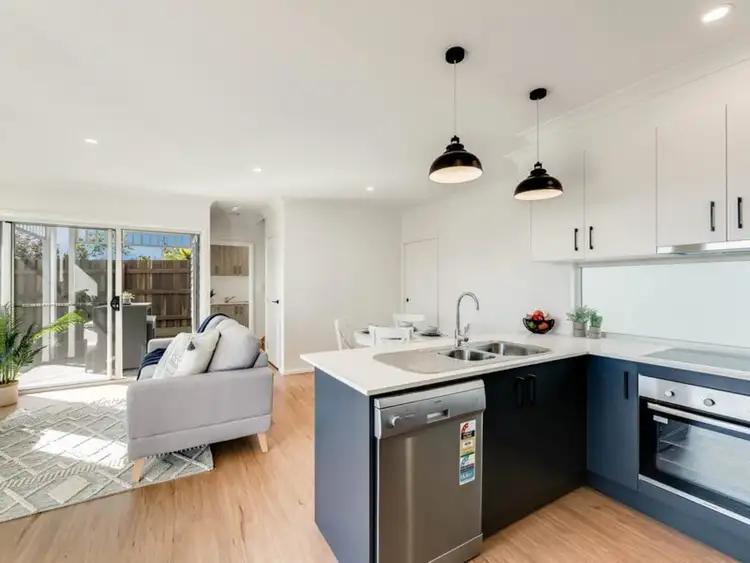 Third view of Homely townhouse listing, 6/316 Stenner Street, Middle Ridge QLD 4350