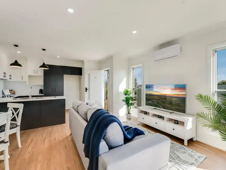 Fourth view of Homely townhouse listing, 6/316 Stenner Street, Middle Ridge QLD 4350
